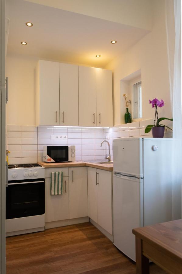 Silentium City Apartman Sárvár Eksteriør billede