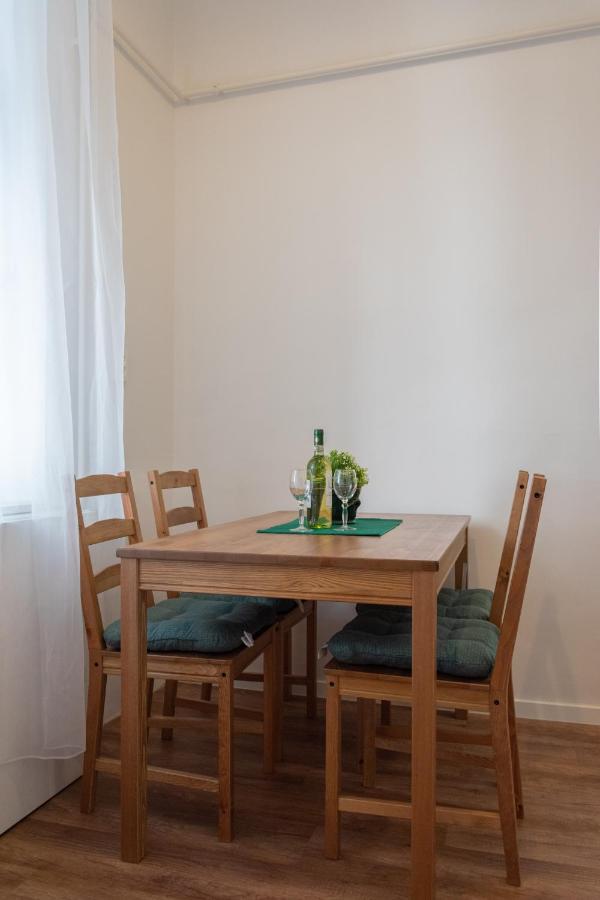Silentium City Apartman Sárvár Eksteriør billede